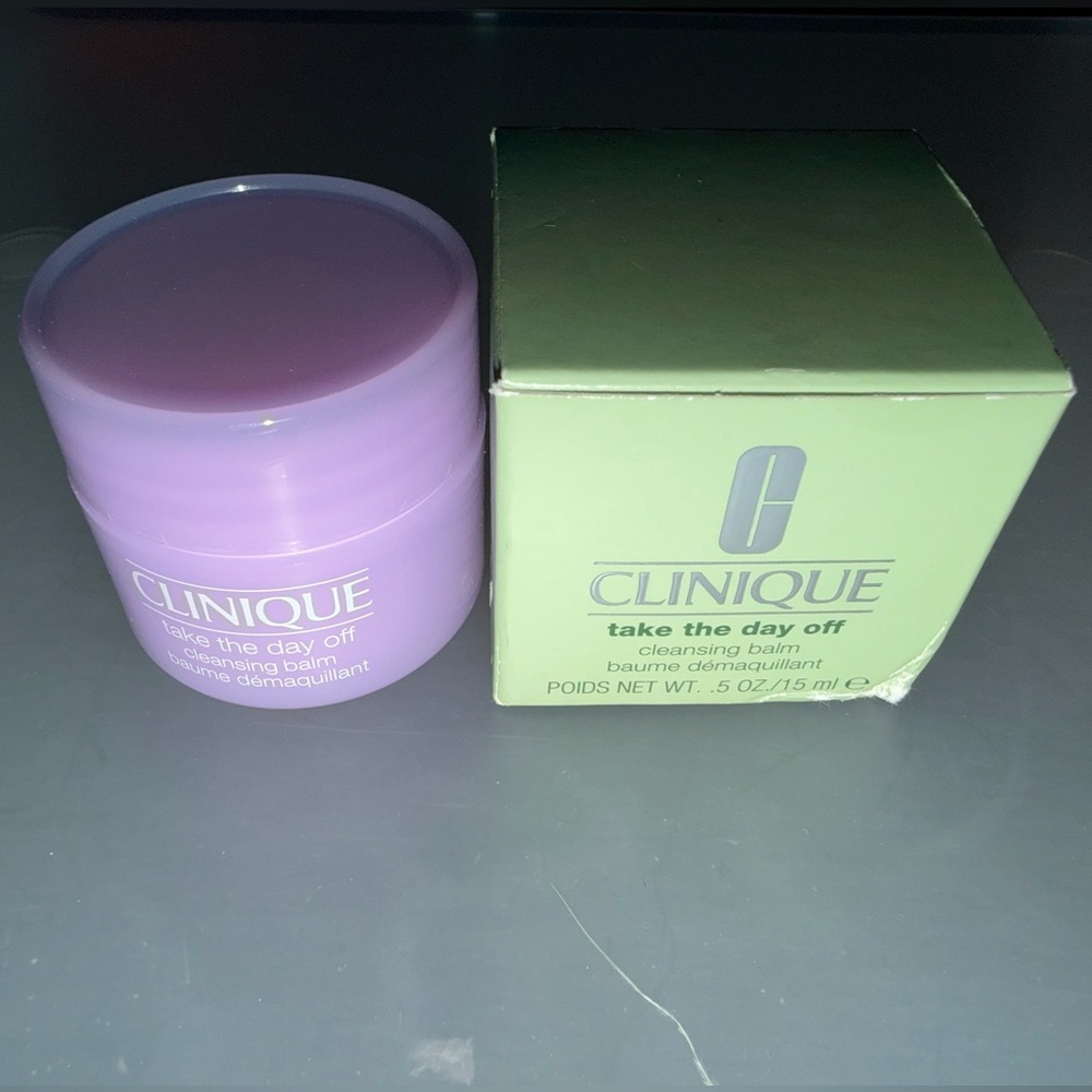 Clinique Take The Day Off Cleansing Balm Makeup Remover - Picture 4 of 6